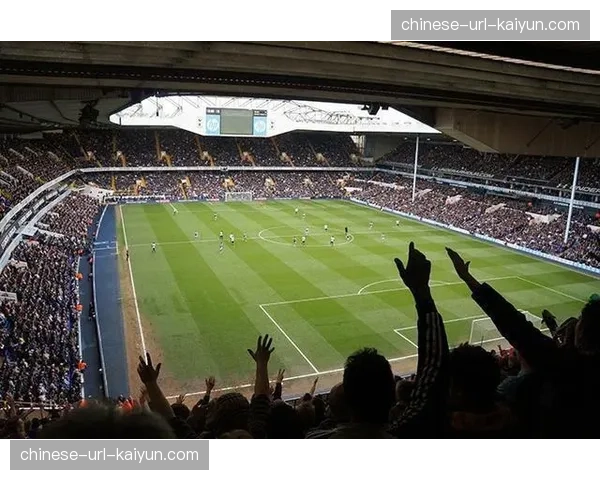 为迎接2026-27赛季,王子公园球场南看台改造工程正式动工 为迎接2026-27赛季,王子公园球场南看台改造工程正式动工